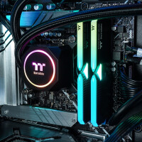 Thermaltake Ganymed V2, Intel® Core™ i7, i7-13700K, 32 GB, 2 TB, Windows 11 Home, 64-Bit